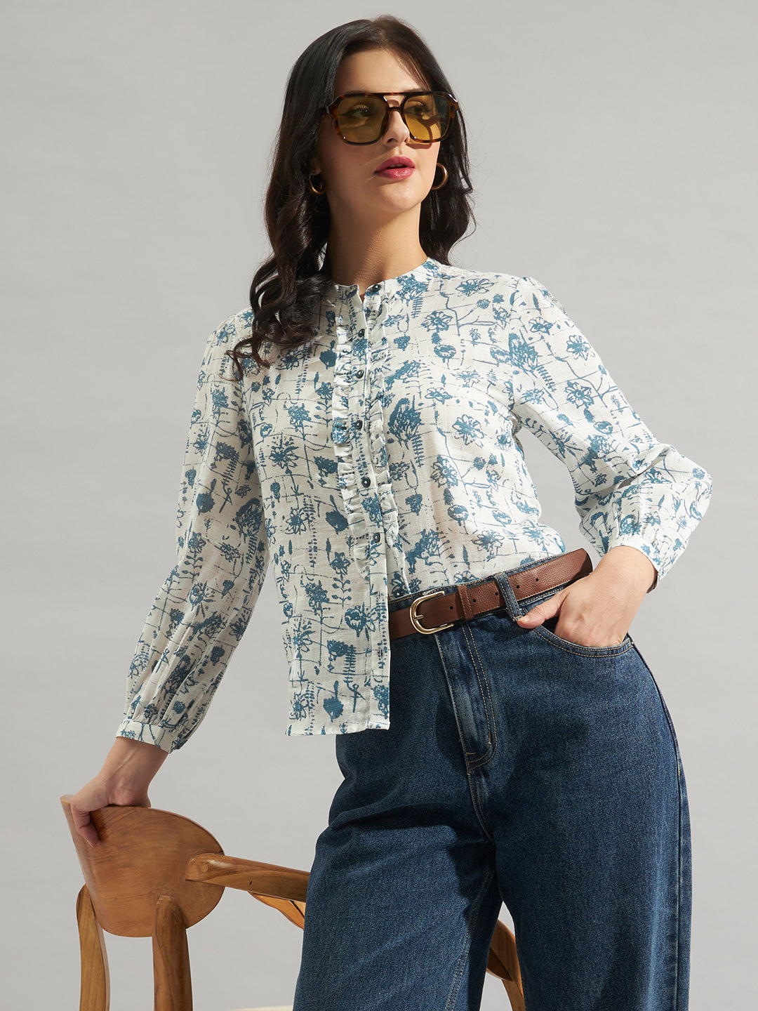 Women White & Blue Floral Printed Mandarin Collar Shirt Top