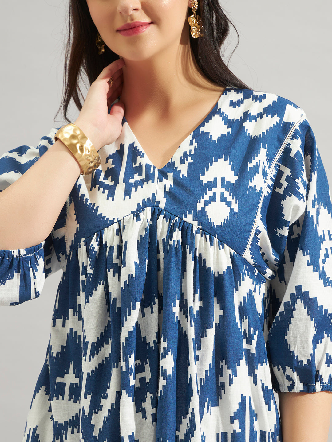Women Blue & White Printed Fit and Flare Mini Dress