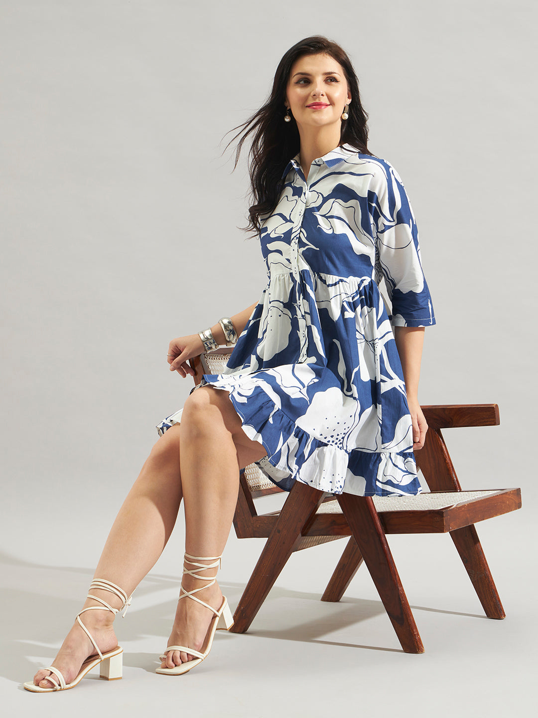 Women Blue & White Floral Print Shirt Dress with Tiered Hem